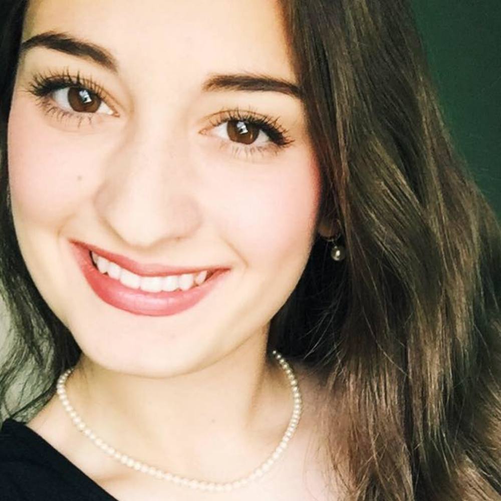 Meet your Posher, Natalie
